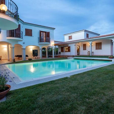 Mera Apartments بوسادا المظهر الخارجي الصورة